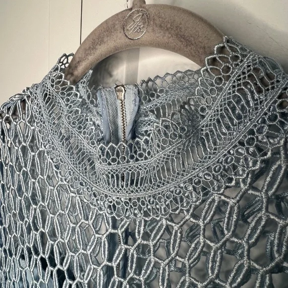 Bardot Fiona Mesh Light Blue Midi Dress Women's Size Large / 10 US - Picture 4 of 9